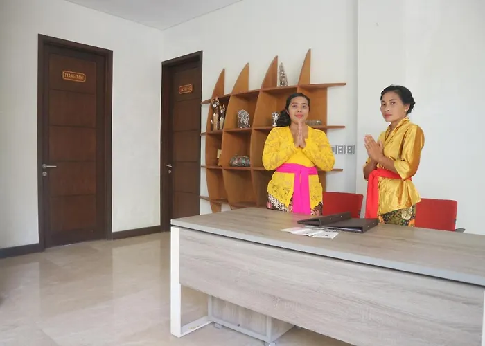 Mahagiri & Dreamland Villa
