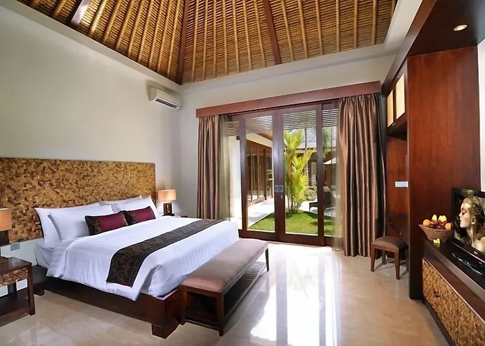 Villa Mahagiri & Dreamland Uluwatu