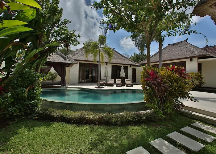 Mahagiri & Dreamland Villa