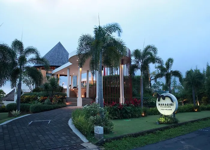 Mahagiri & Dreamland Villa