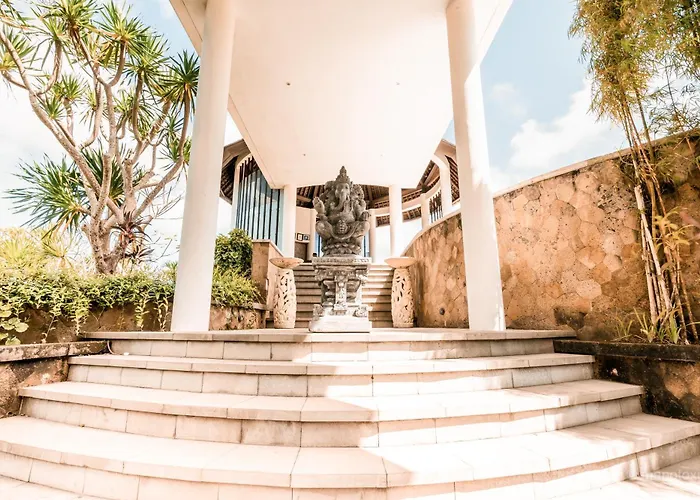 Mahagiri & Dreamland Villa Uluwatu