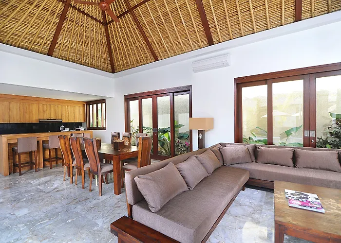 Villa Mahagiri & Dreamland
