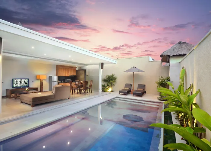 Villa Mahagiri & Dreamland *