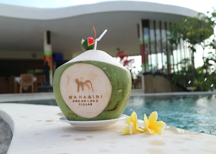 Villa Mahagiri & Dreamland