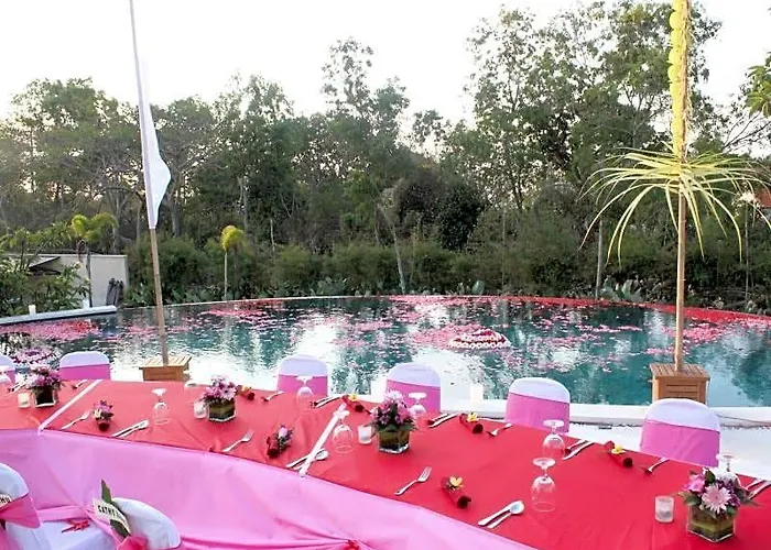 Villa Mahagiri & Dreamland Uluwatu