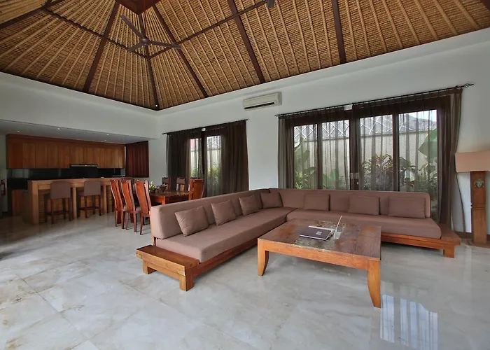 Villa Mahagiri & Dreamland Uluwatu